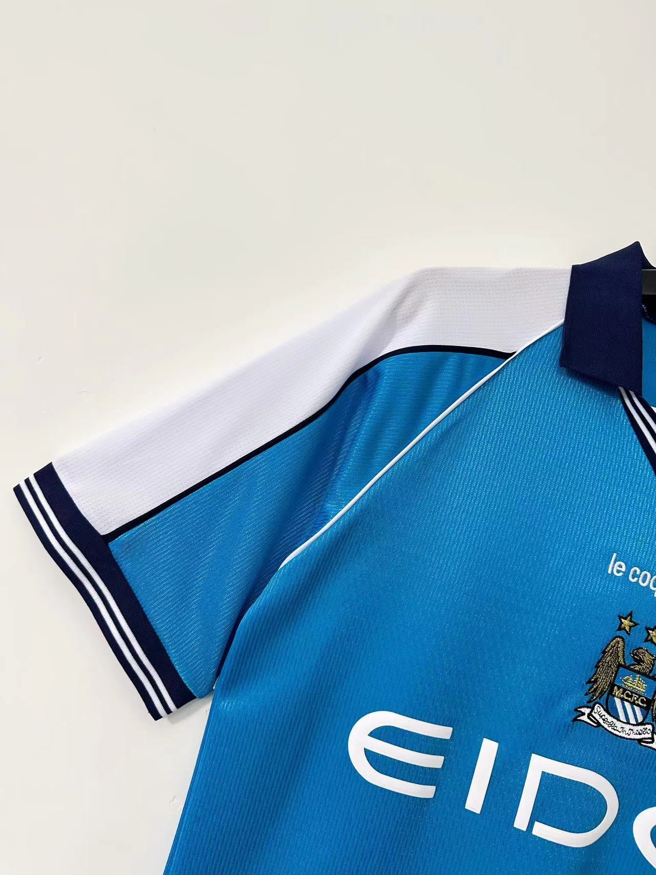 Manchester City 1999-01 Retro